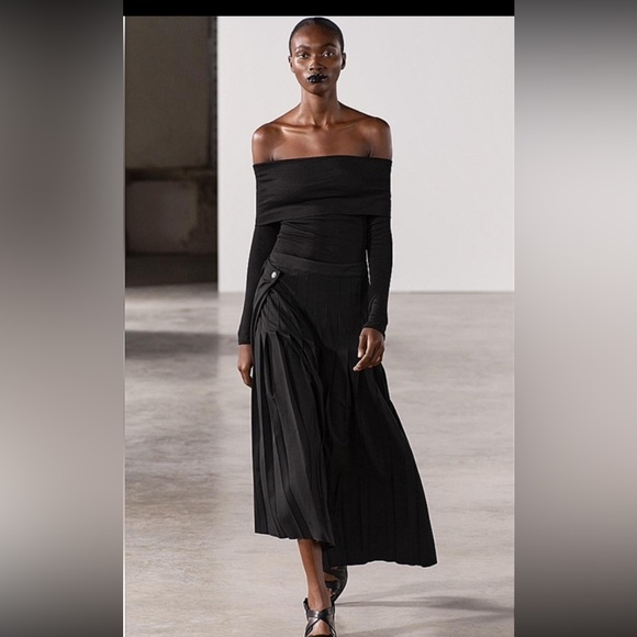 ZARA BLACK ASYMMETRICAL PLEATED MIDI SKIRT SIZE LARGE NWT! - Picture 4 of 7